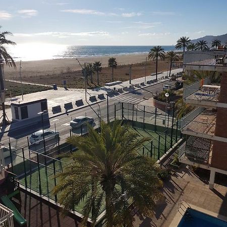 Mogaver Beach Castelldefels Apartment Ngoại thất bức ảnh